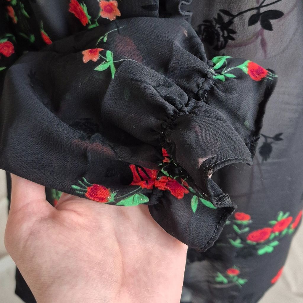 خرید آنلاین شومیز زنانه مشکی گلدار گل مخملی حریر در سه رنگ بنفش صورتی، قرمز، نارنجی