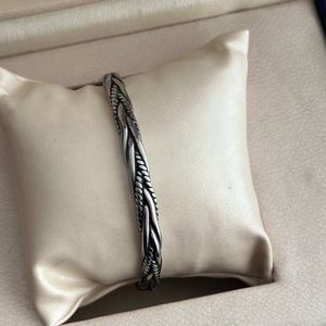 قیمت دستبند شیک مردانه