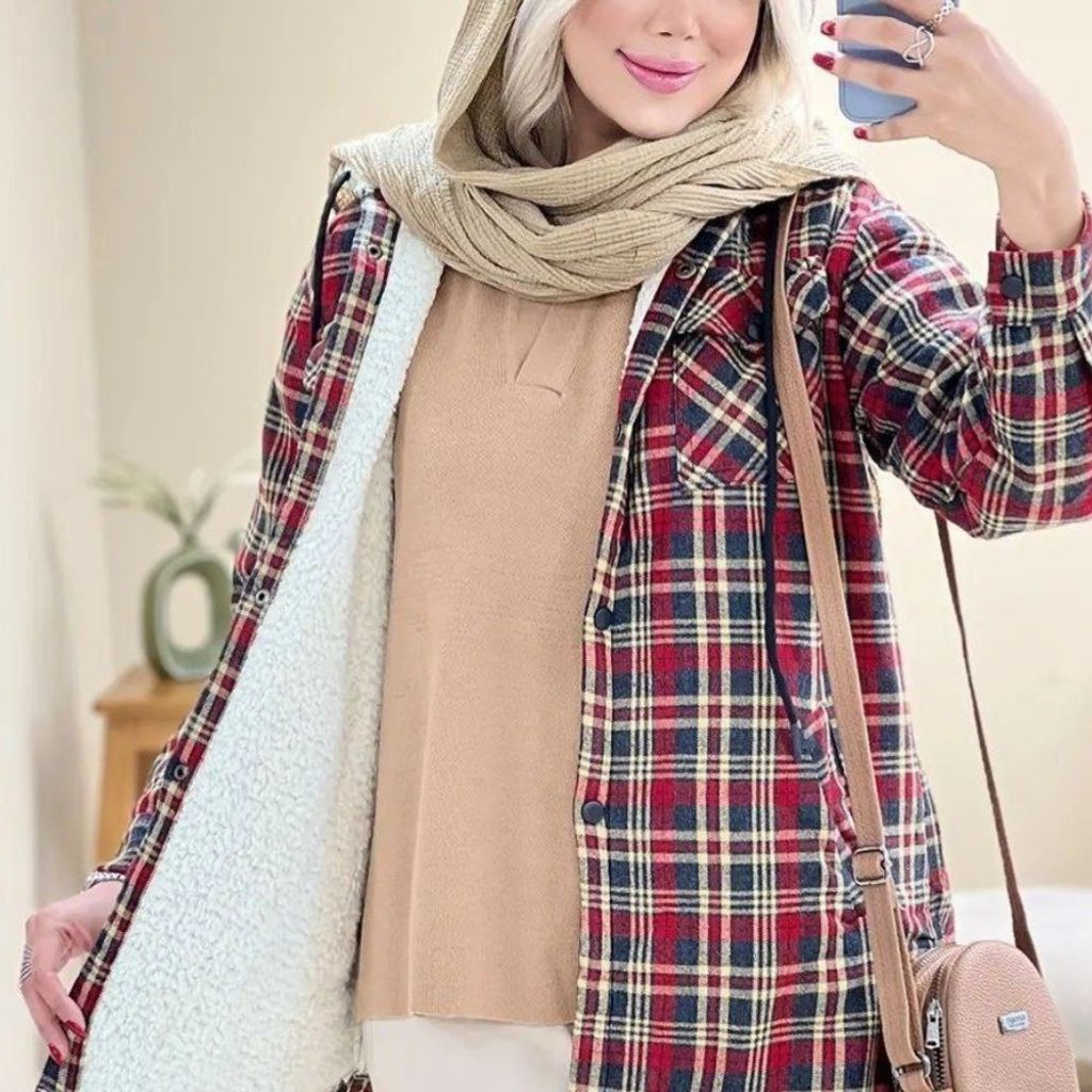 مشخصات شکت کلاهدار گلاویژ