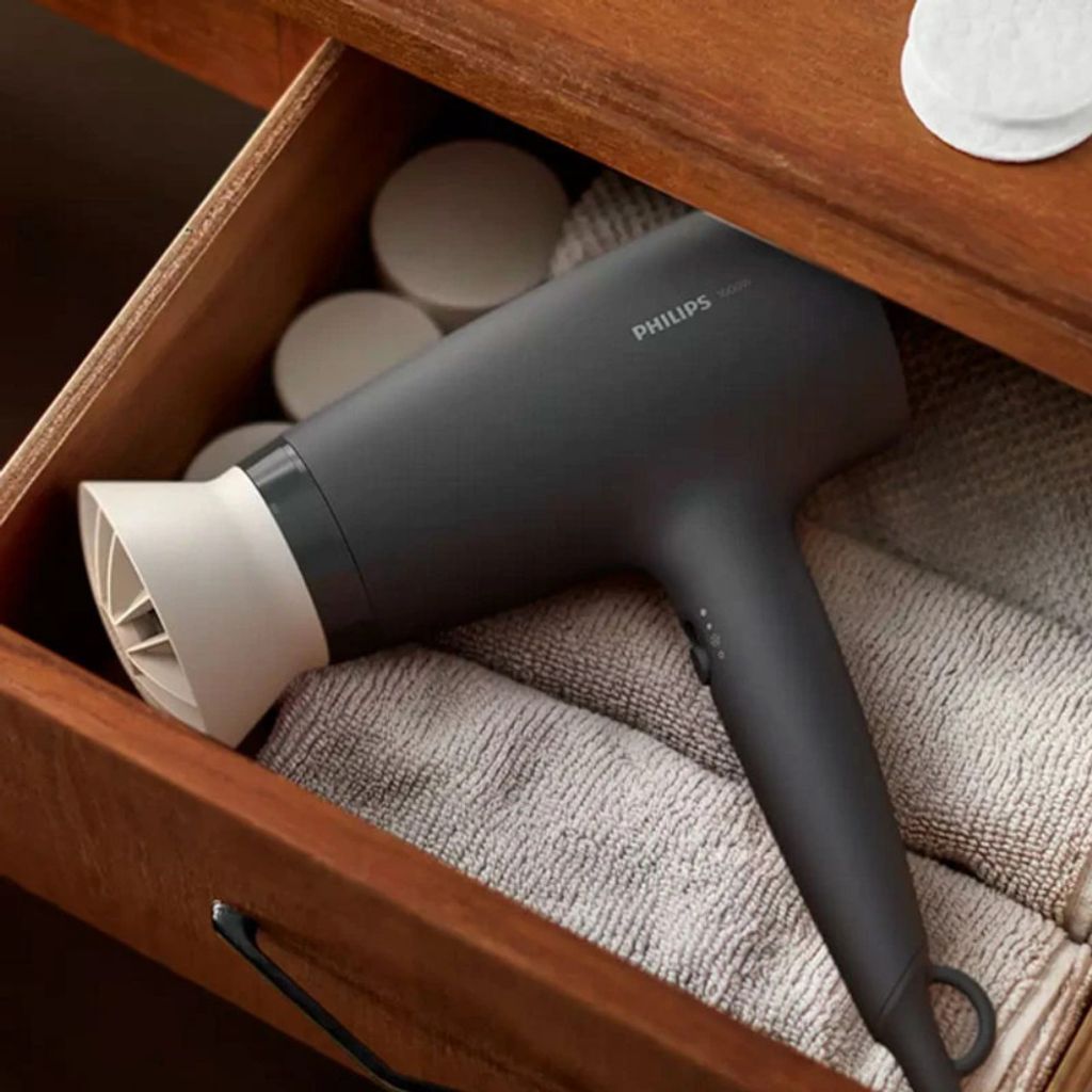 خرید آنلاین سشوار فیلیپس PHILIPS مدل BHD302