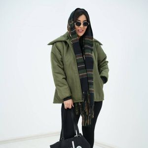 خرید آنلاین کاپشن یقه پهن