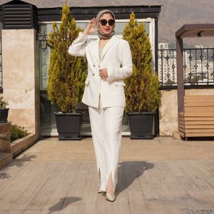 کت شلوار سفید نباتی رسمی مجلسی زنانه کرپ مازراتی