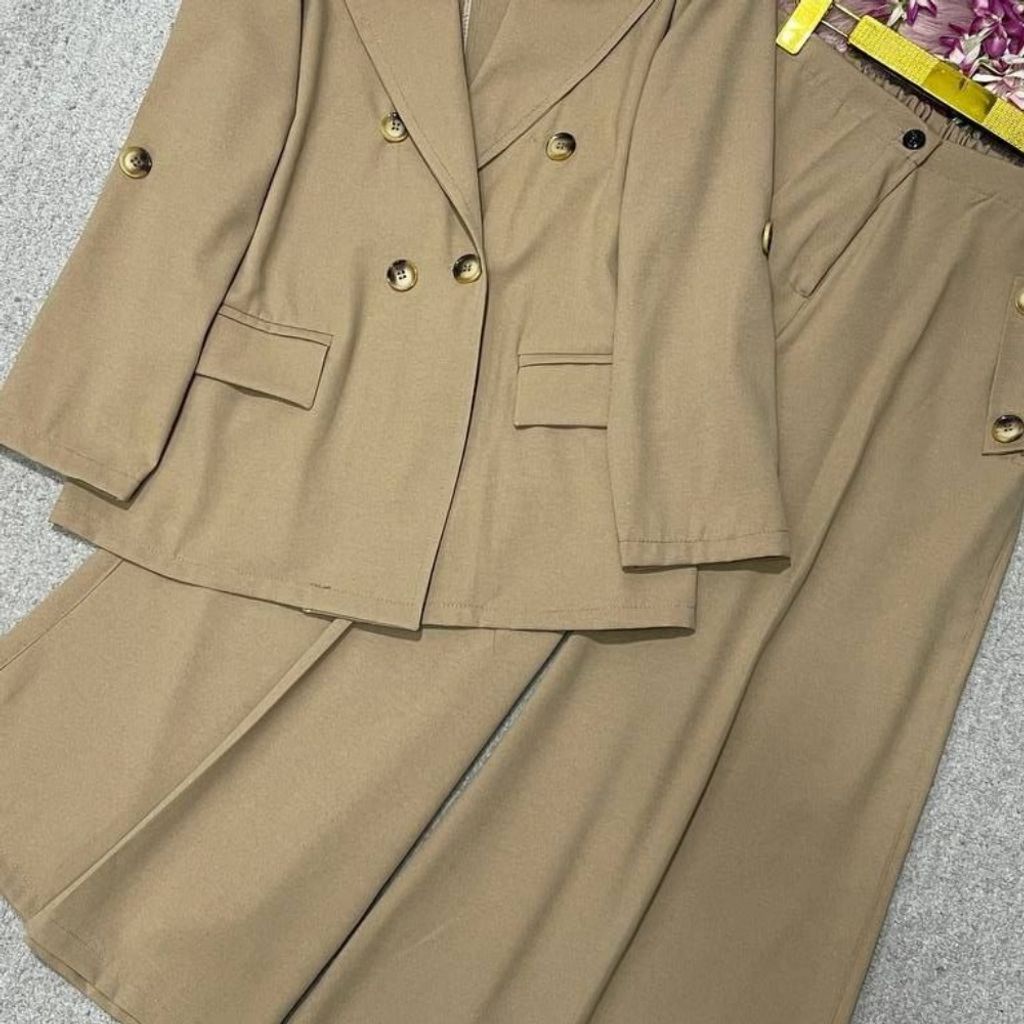 مشخصات کت و شلوار رویا