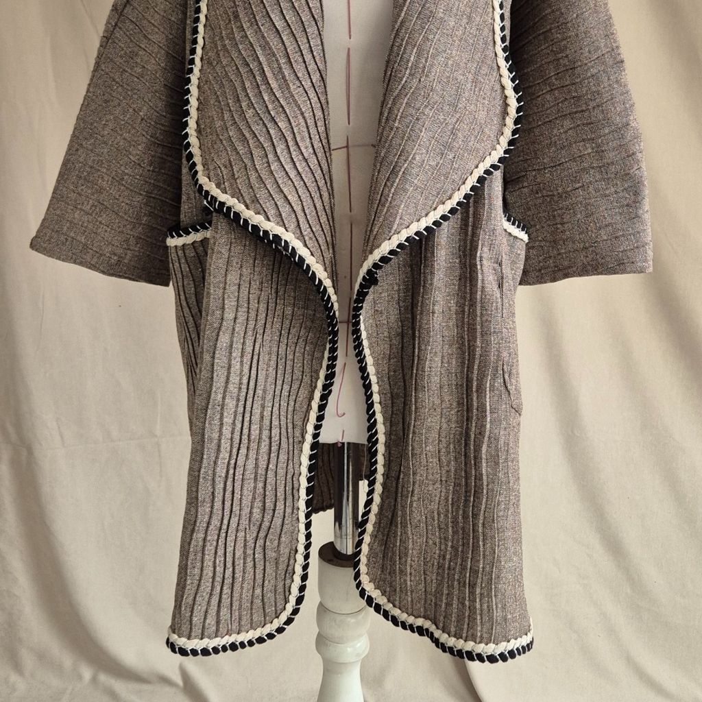 قیمت مانتو زنانه پارچه پشم پیلیسه قهوه ای شاین