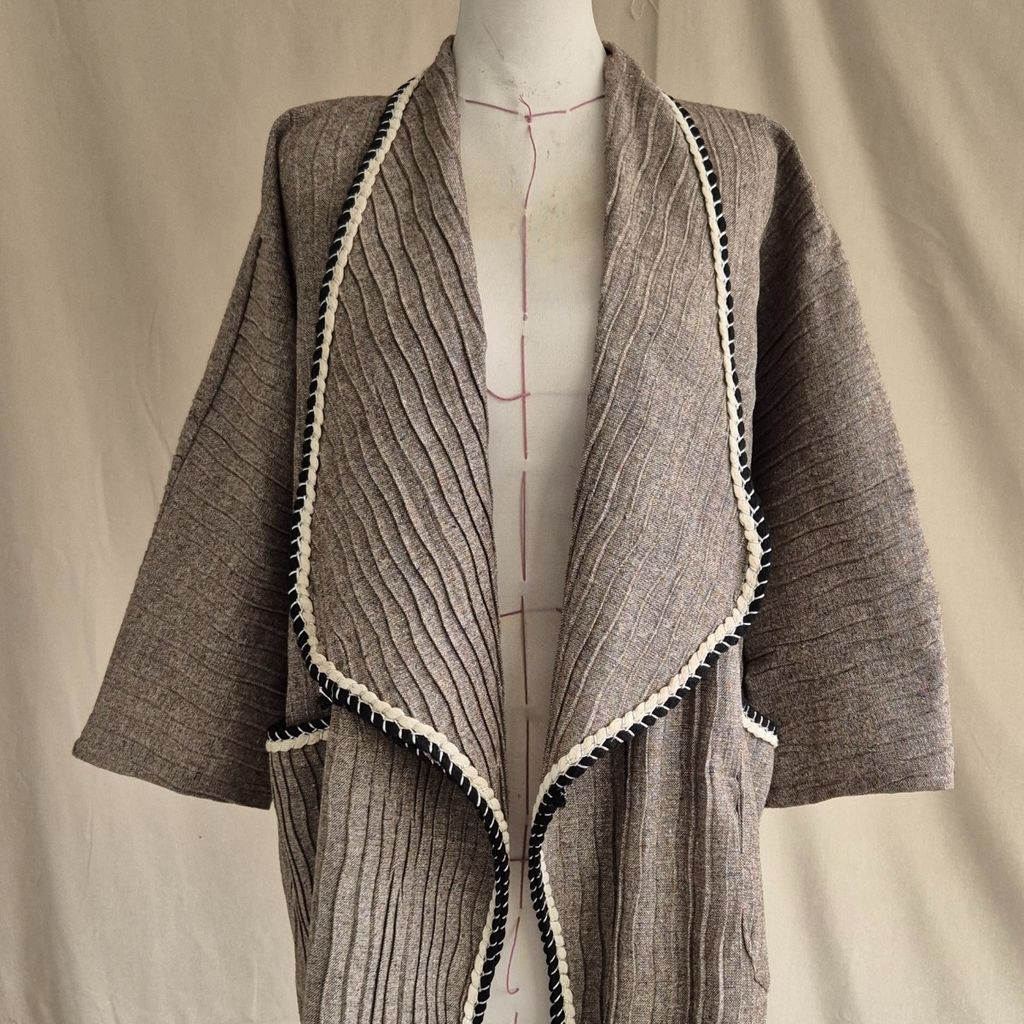 خرید انلاین مانتو زنانه پارچه پشم پیلیسه قهوه ای شاین