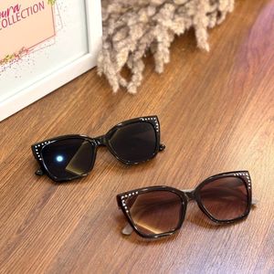 فروش اینترنتی عینک آفتابی فندی