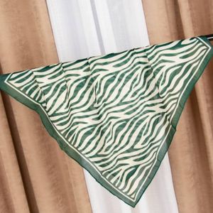 مینی اسکارف نخی سبز دخترانه قواره 75 شیک و زیبا