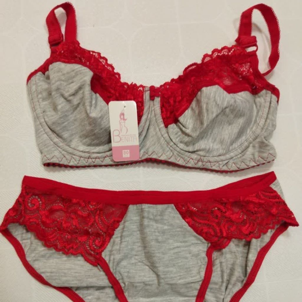 فروش اینترنتی ست شورت و سوتین فنردار ملانژ و گیپور st75y