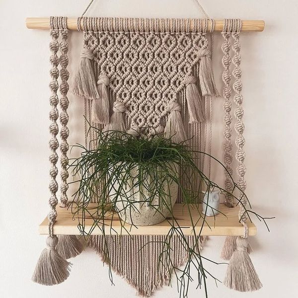 شلف چوبی پربافت مکرمه بافی طرح آرت بیوتی