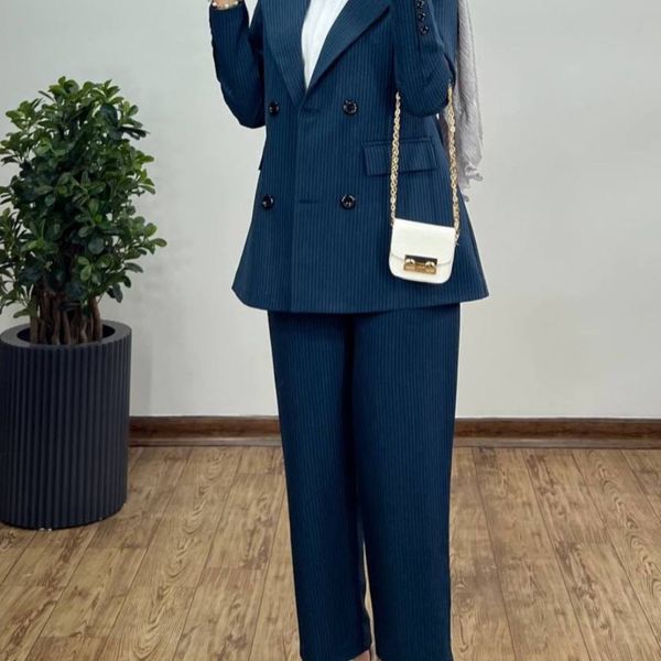 کت شلوار دیپلمات