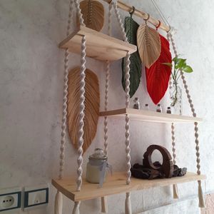 شلف چوبی‌سه طبقه مکرومه طرح ارس