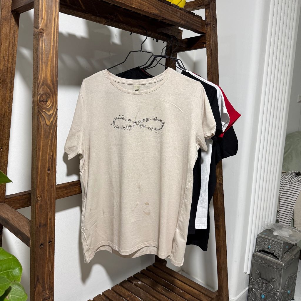 خرید اینترنتی تیشرت زنانه وارداتی خاص