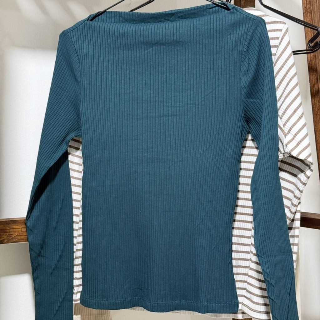 مشخصات بلوز کبریتی یقه قایقی زنانه