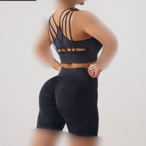 فروش اینترنتی ست نیمتنه و شورتک سنگشور