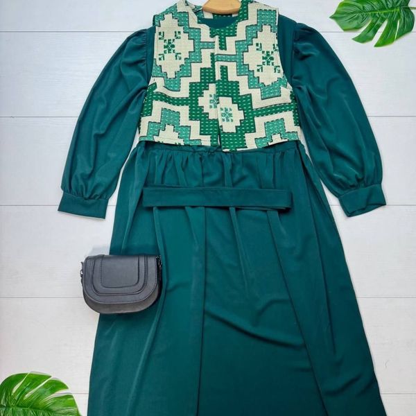 سارافون و جلیقه ویولت