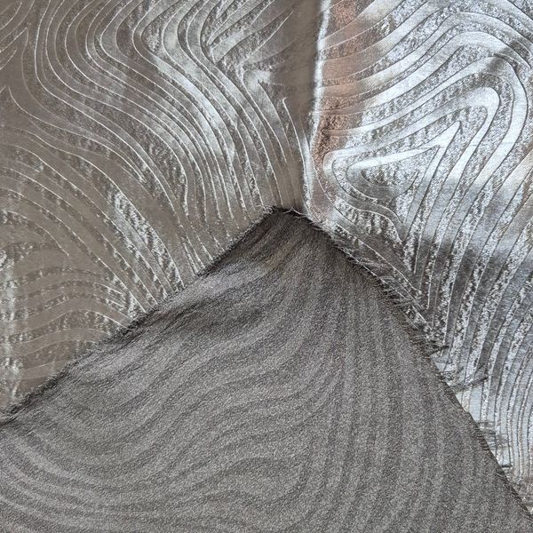 قواره پارچه ساتن طرح موج نوک مدادی زغالی