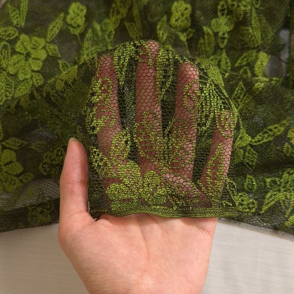 قواره پارچه تور دانتل گل برجسته سبز صدری