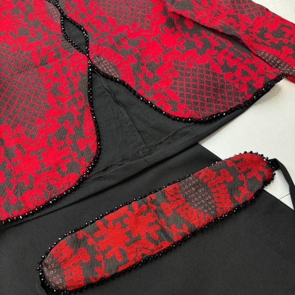 ست سارافون و کت و کمربند