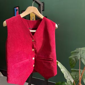 جلیقه مخمل کبریتی کلاسیک زنانه