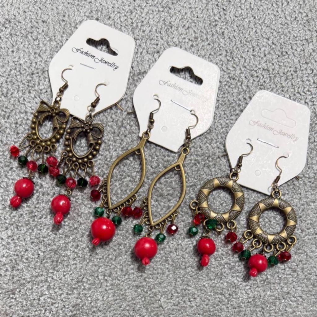 قیمت ارزان گوشواره زنانه طرح یلدایی