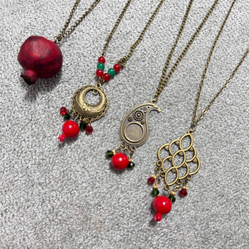 خرید آنلاین اکسسوری طرح یلدایی