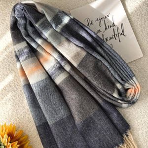 خرید اینترنتی شال موهر کاتالیا هانا