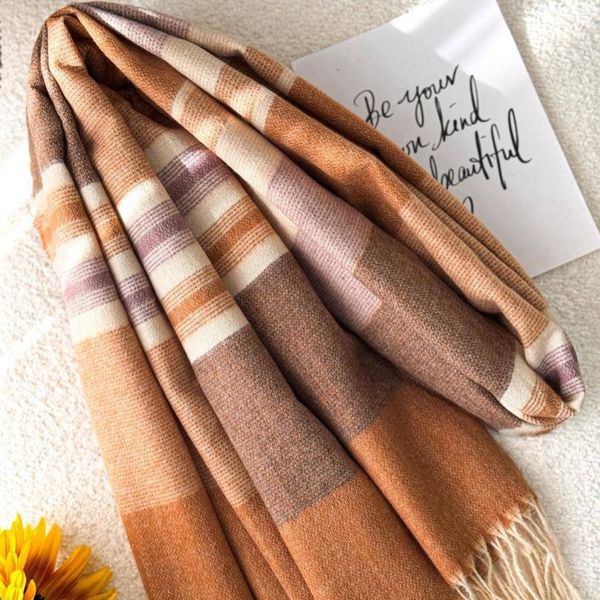 شال موهر کاتالیا هانا