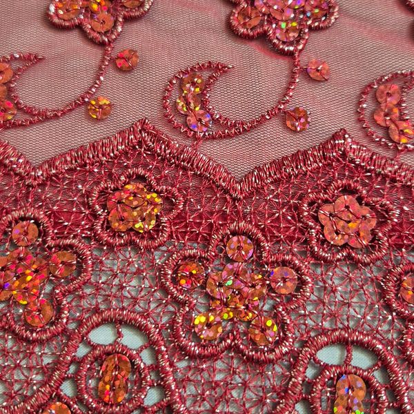 قواره پارچه تور گیپور دوزی قرمز سنتی