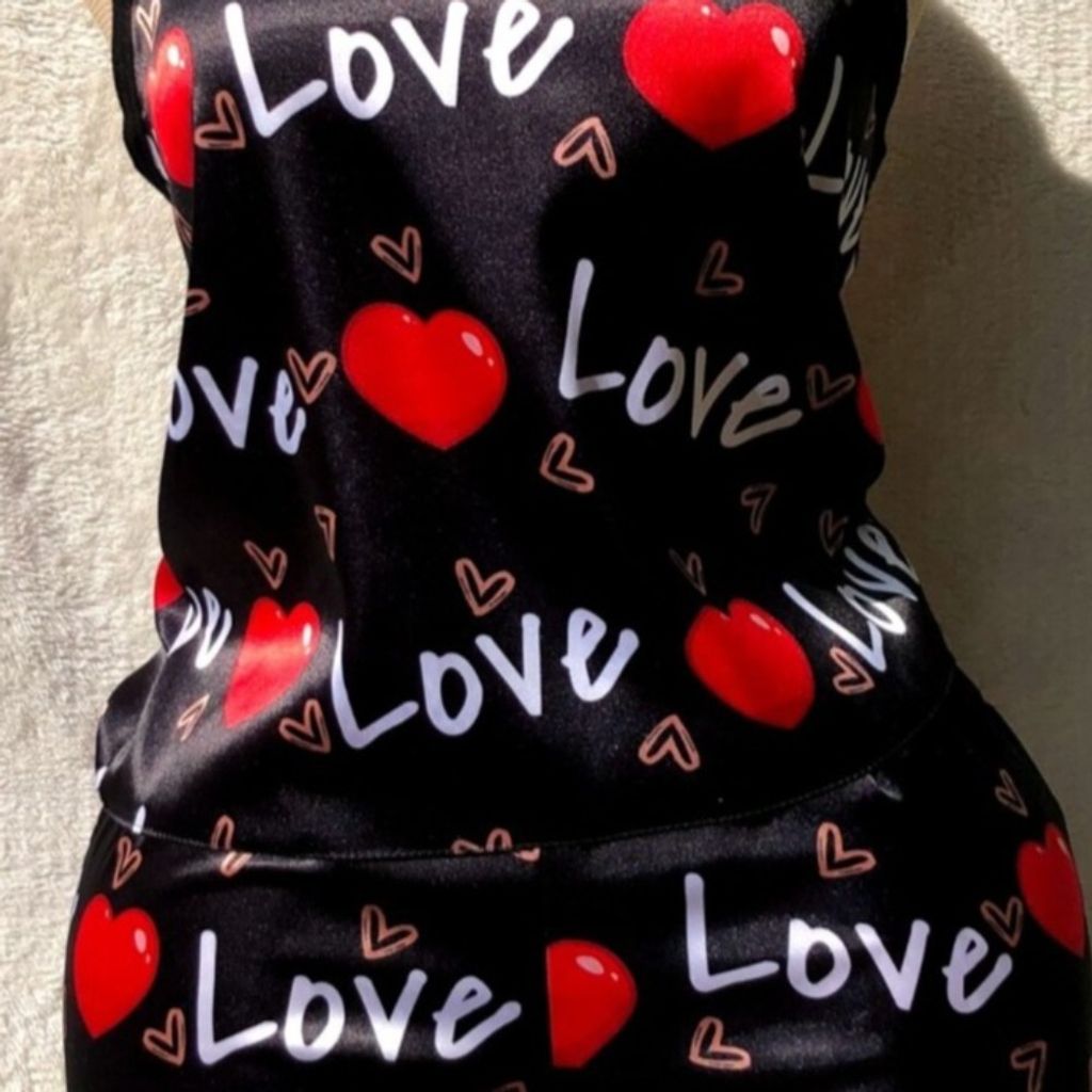 قیمت تاپ و شلوارک ساتن لاو