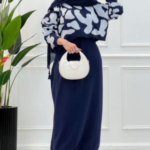 مشخصات کراپ و سارافون تمنا پارسی