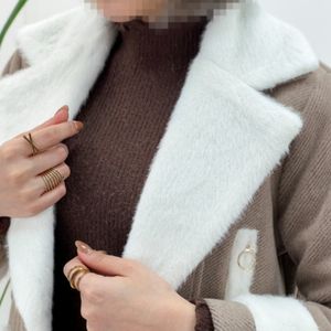 خرید انلاین پالتو یقه خز پارسی