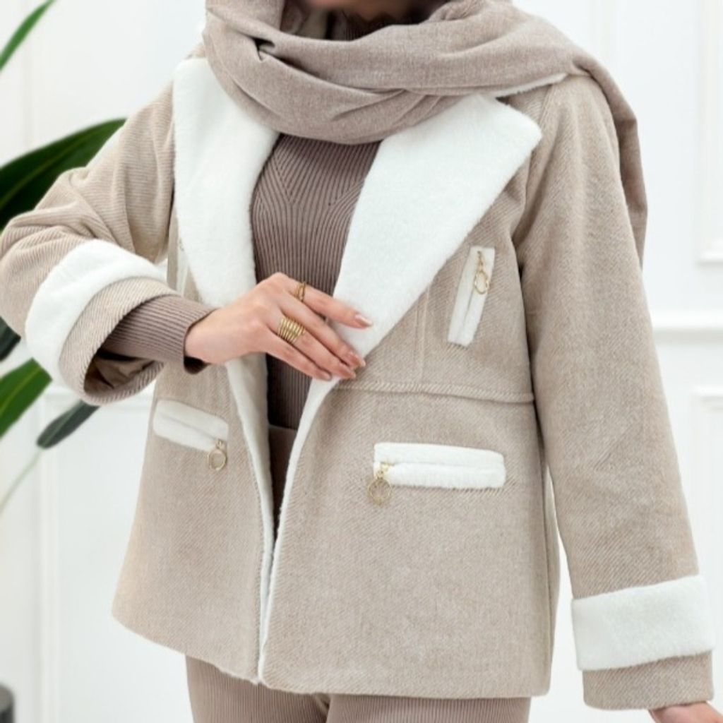 خرید آنلاین پالتو یقه خز پارسی