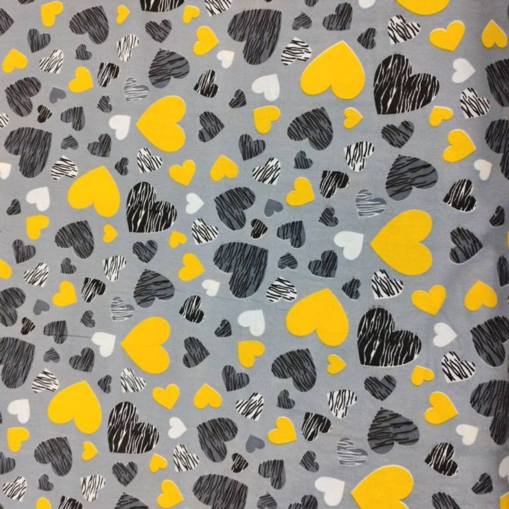 خرید آنلاین پارچه آشپزخانه طرح قلب زرد عرض 2 متر