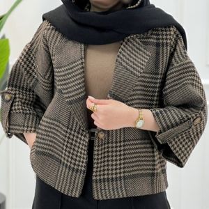 خرید اینترنتی کت باکسی پارسی