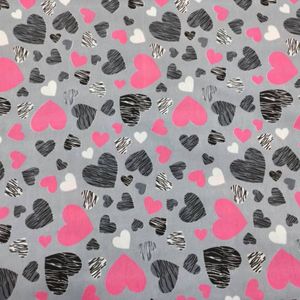 خرید آنلاین پارچه آشپزخانه طرح قلب صورتی عرض 2 متر