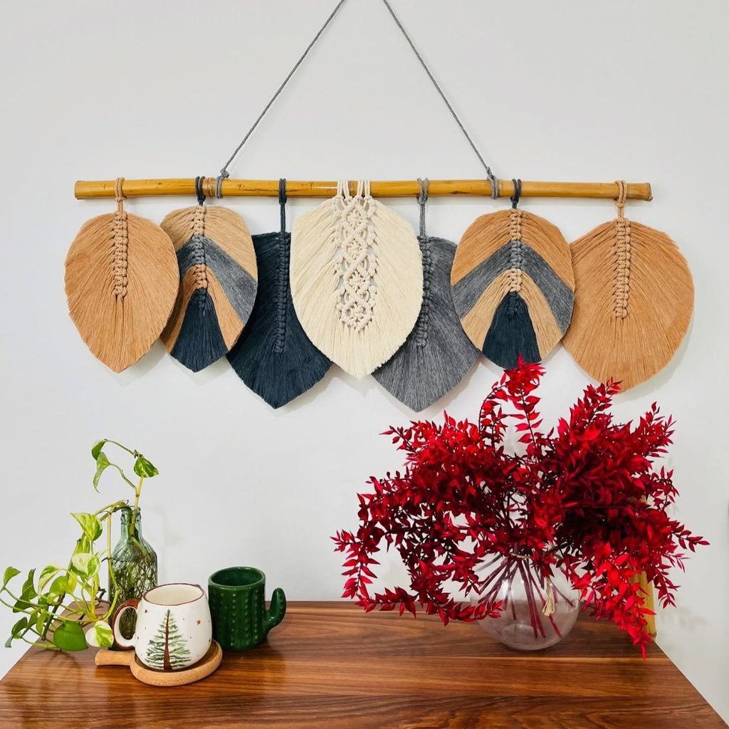 مشخصات دیوارکوب برگ بافی دکوراتیو طرح نهال