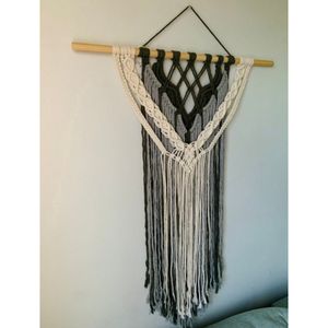 دیوارکوب آویز مکرومه بافی مدرن طرح نازنین