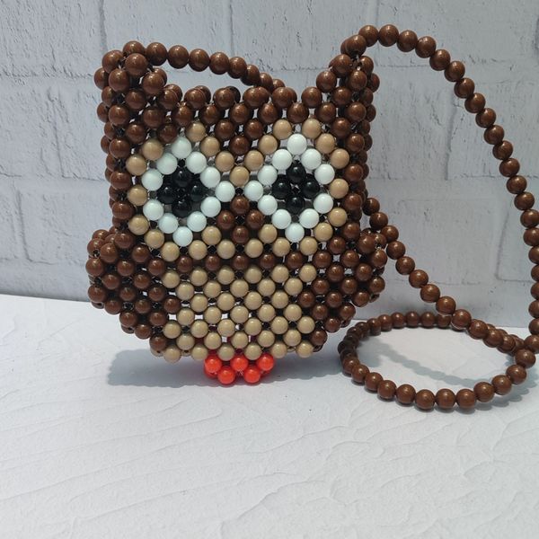 کیف  دست‌ساز مرواریدی