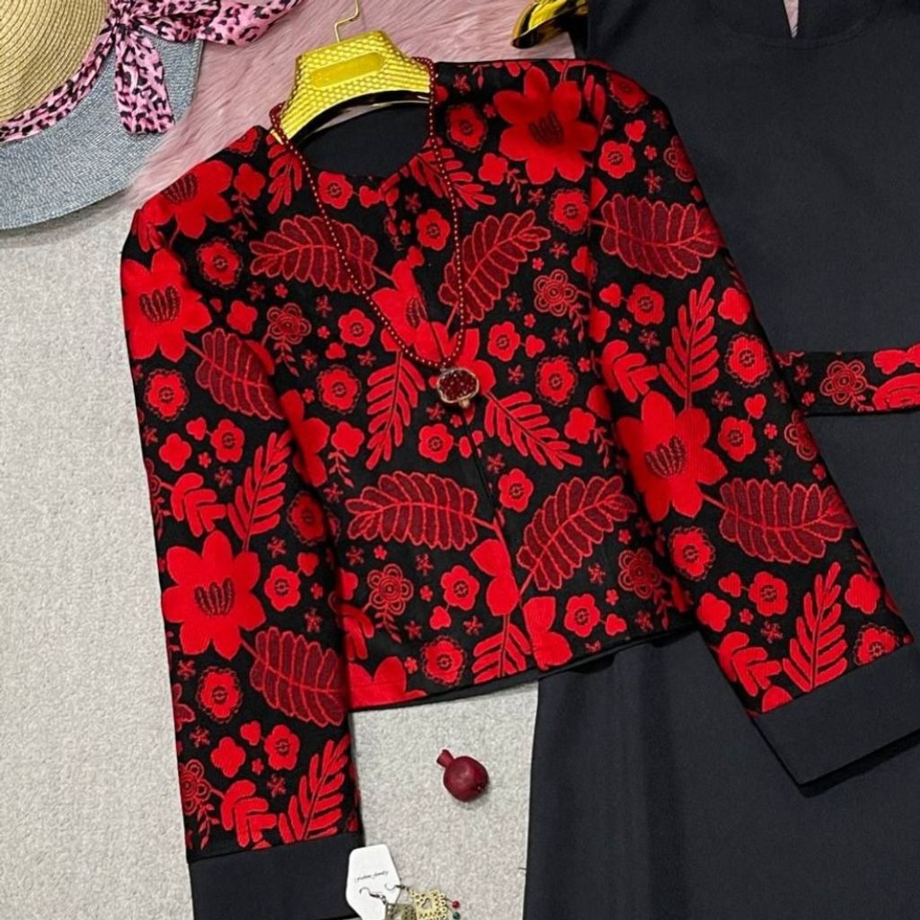 قیمت کت و سارافون ست یلدایی چنار