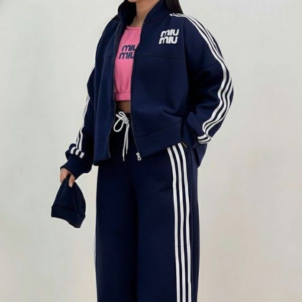 ست میومیو نورا