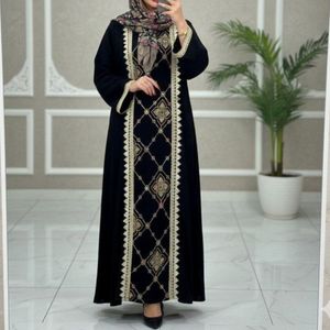 عبا مدل پونه نورا