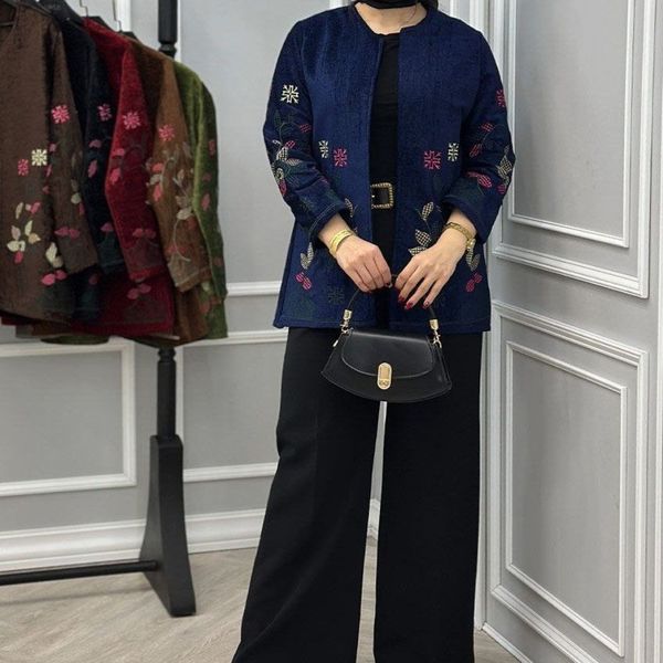 کت تک گیتی نورا