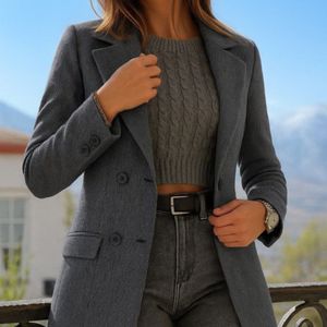 مشخصات پالتو زنانه فوتر استرکشی مدل سوگل