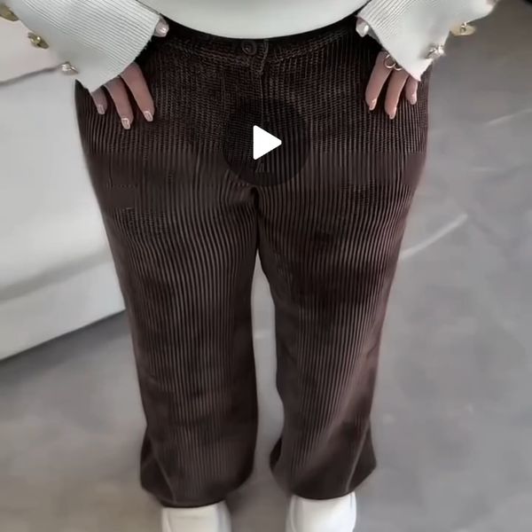 کت و شلوار مخمل بیسکویتی