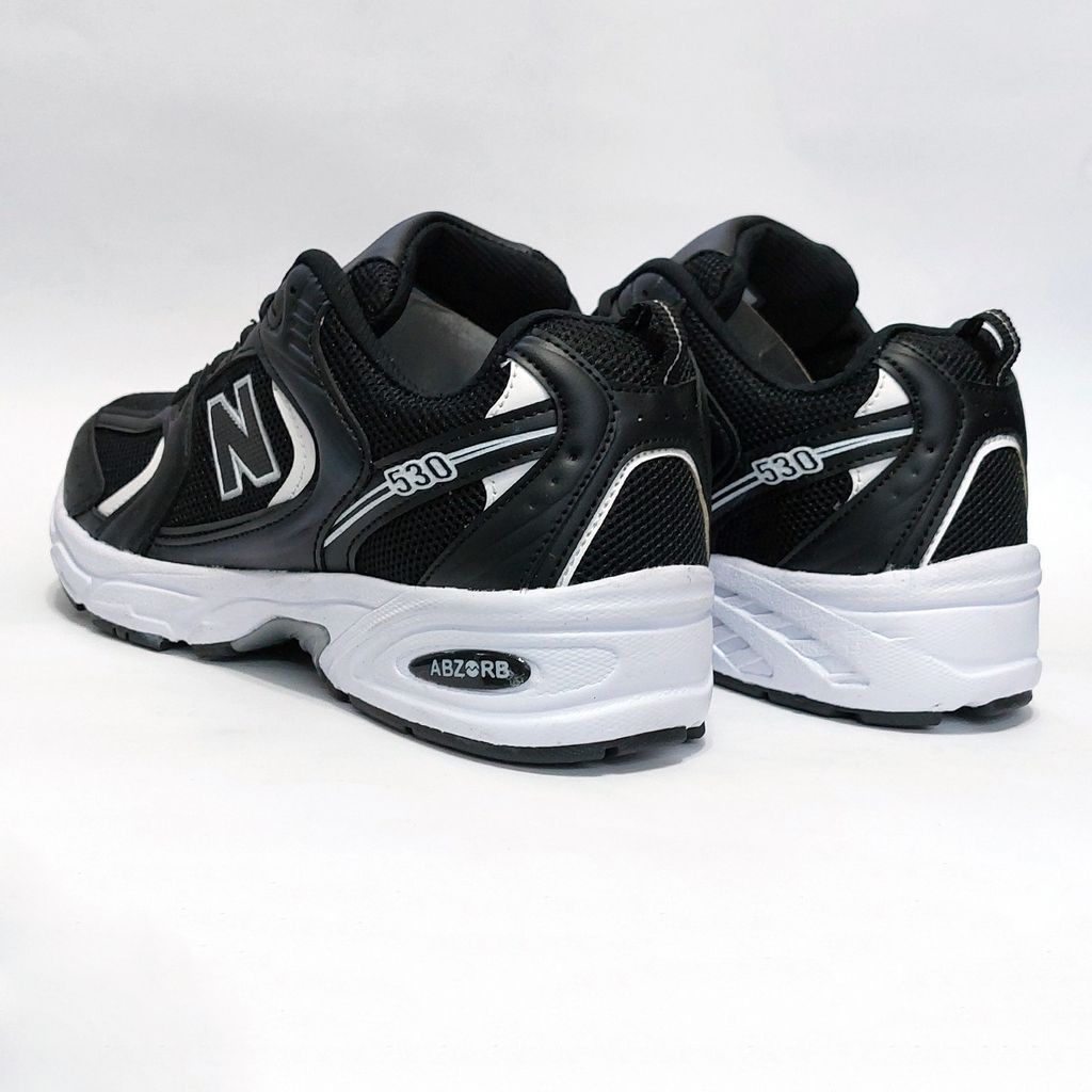 خرید آنلاین کتونی پرطرفدار نیوبالانس 530 مشکی سفید New balance
