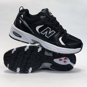 فروش اینترنتی کتونی پرطرفدار نیوبالانس 530 مشکی سفید New balance