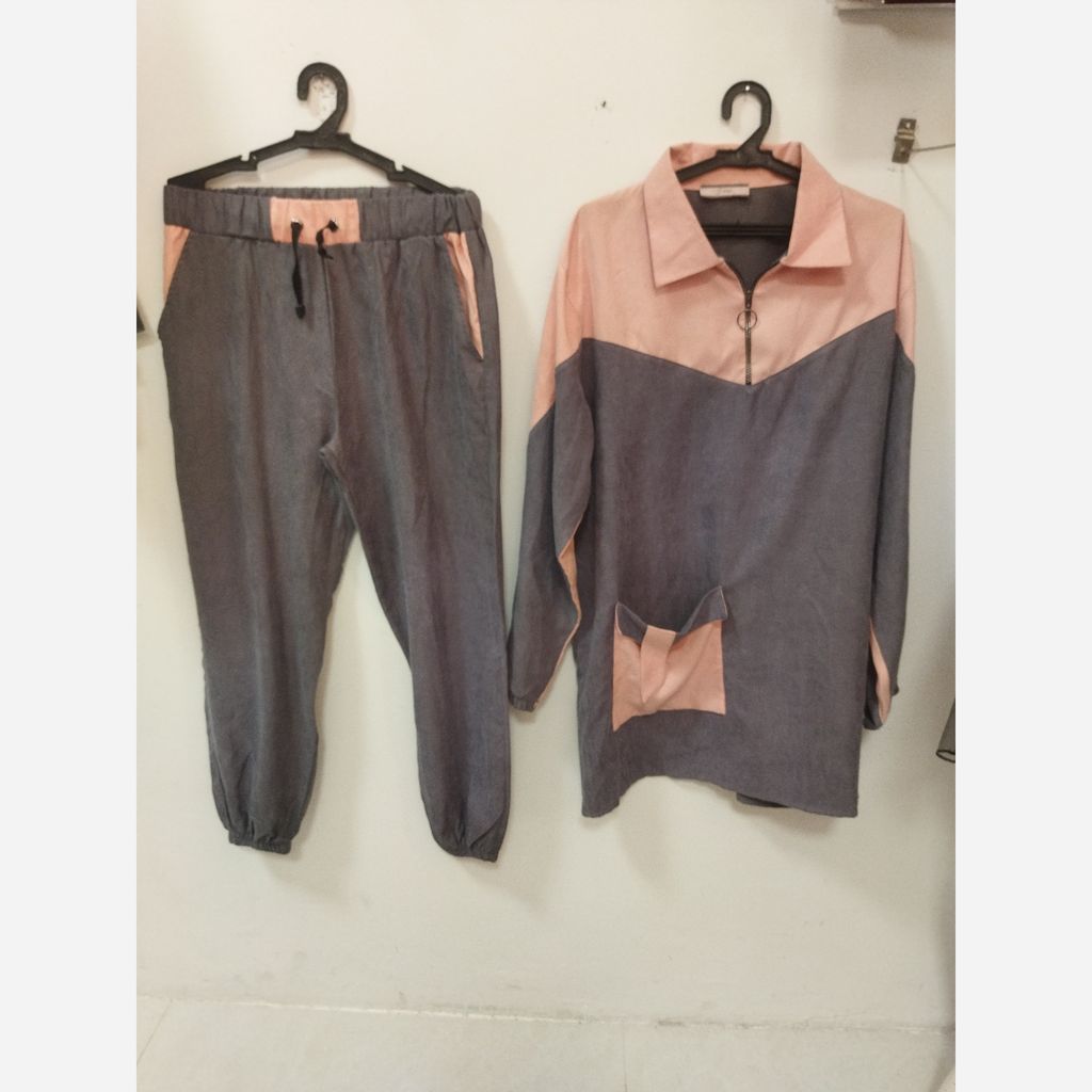 خرید انلاین ست هودی شلوار زنانه st656