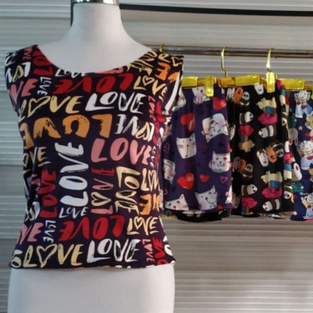 مشخصات تاپ وشورتک مخمل