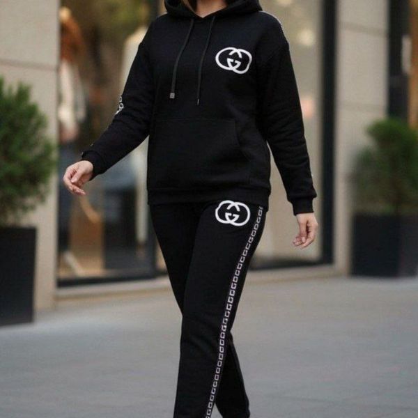 ست هودی وشلوار نوار رو خرج کار کنفی