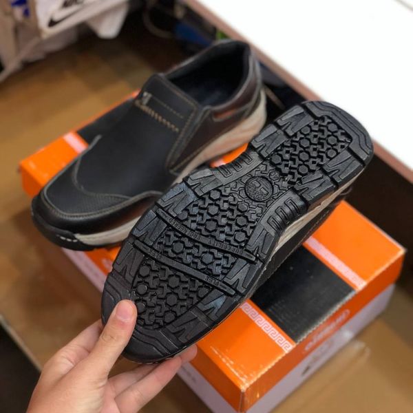 کفش طبی چرم مردانه  بی بند مدل اروند مشکی